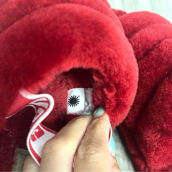 UGG Slippers Women’s 7 Red Fluff Yeah Logo Slide Platform - Picture 6 of 8